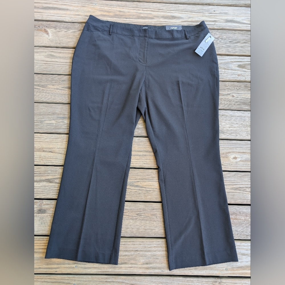 Women's 24W Apartment 9 Gray Dress Pants NWT